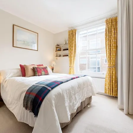 Short Term Let In Fulham Appartement Londen Buitenkant foto