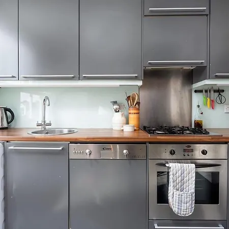 Short Term Let In Fulham Appartement Londen Buitenkant foto