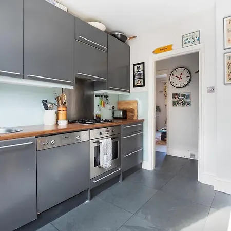 Short Term Let In Fulham Appartement Londen Buitenkant foto